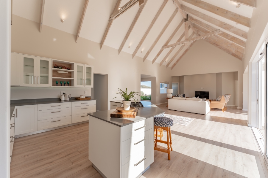4 Bedroom Property for Sale in St Francis Links Eastern Cape